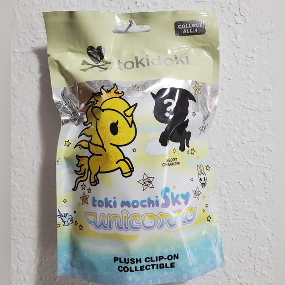 NWT Tokidoki - Toki Mochi Sky Unicorno Mystery Bag - Picture 1 of 5